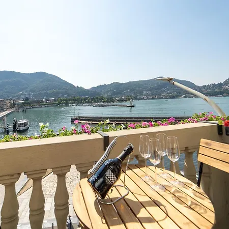 Esclusivo Fronte Lago, In Centro A Con Garage كومو