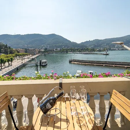 شقة Esclusivo Fronte Lago, In Centro A Con Garage كومو